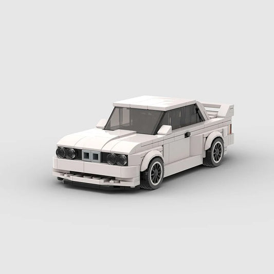 BMW M3 E30 | White Edition