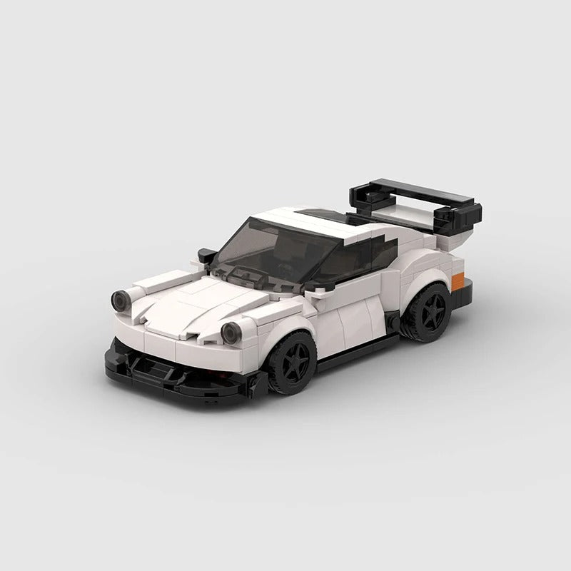 Porsche 911 RWB | White Edition