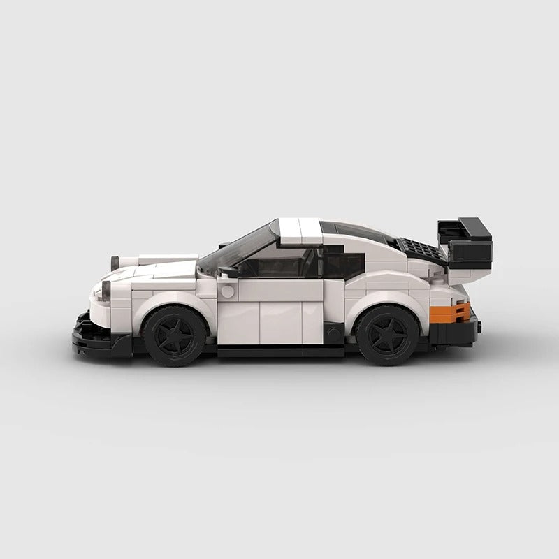 Porsche 911 RWB | White Edition