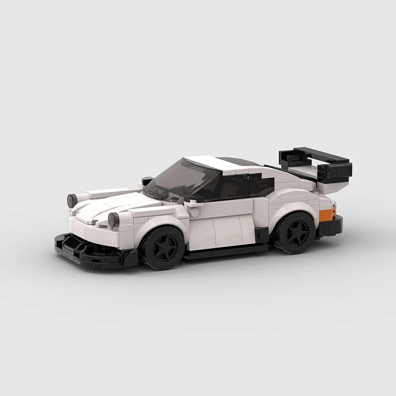 Porsche 911 RWB | White Edition
