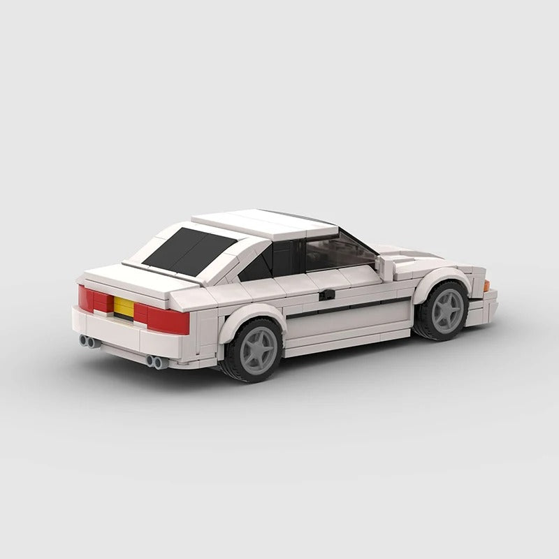 BMW 850 CSi | White Edition